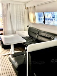 3bc59_guy_couach_1601_fly-10.jpg