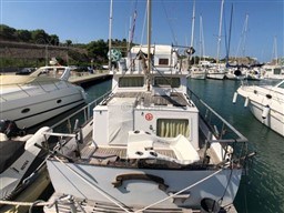 68b5d_cheoy_lee_trawler_34-5.jpg
