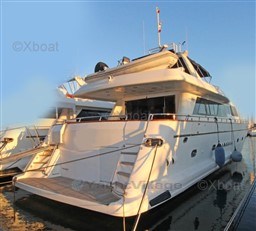 c4a82_falcon_82_s-3.jpg