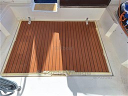 e6e52_fairline_31_corniche-8.jpg