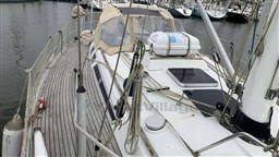 88147_1985-beneteau-first-456-sail-9952996-20250919090920109-14.28250d330f435d652d3bacae88610cef.jpg