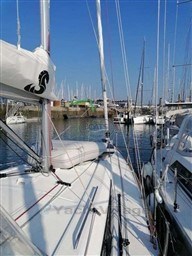 a7e65_2022-beneteau-oceanis-381-sail-9953001-20250919090922179-6.945d2849d9a2183a5de2284a8d9ceab2.jpg