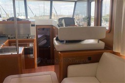 5d187_2014-beneteau-swift-trawler-34-power-9952992-20250919090918372-12.43e566da3a89b267bad36063d0870ac3.jpg
