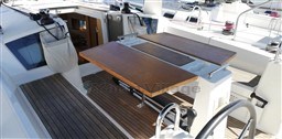889f4_bateau-beneteau-oceanis-38-occasion_2.jpg