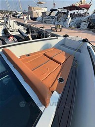 e3956_11.jpg