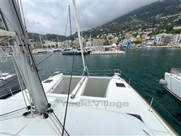 2f12e_lagoon_20450t_20catamaran_009.jpg