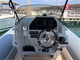 1609e_11.jpg