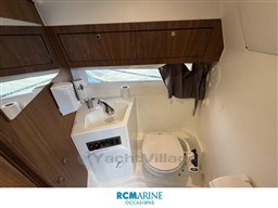 d1f27_cabin_cruiser_b251486-20_20260312105744.jpg