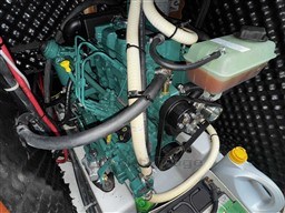 4f509_218_913_18.jpg