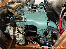 a12f3_218_954_13.jpg