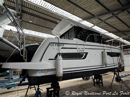 3033d_218_946_4.jpg