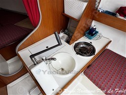 e38da_218_903_16.jpg