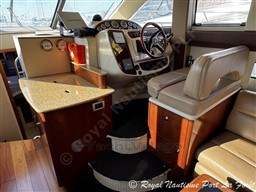c9334_218_888_13.jpg