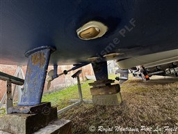 831fb_218_942_4.jpg