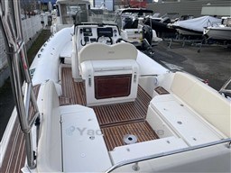 8097e_388_683_8.jpg