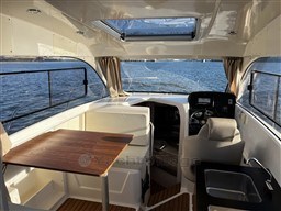 ce810_388_504_2.jpg