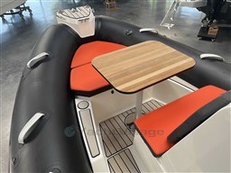 e375a_388_826_6.jpg