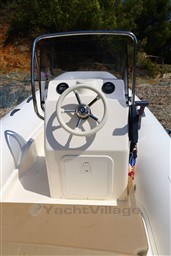 f9944_268_1580_3.jpg