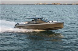 Wally_wallytender43X_Outside-0001