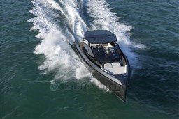 Wally_wallytender43X_Outside-0009