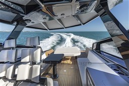 Wally_wallytender43X_Outside-0021