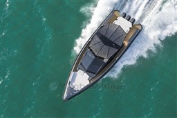 Wally_wallytender43X_Outside-0008