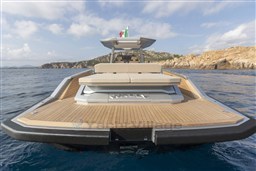 Wally_wallytender48_Outside-0018