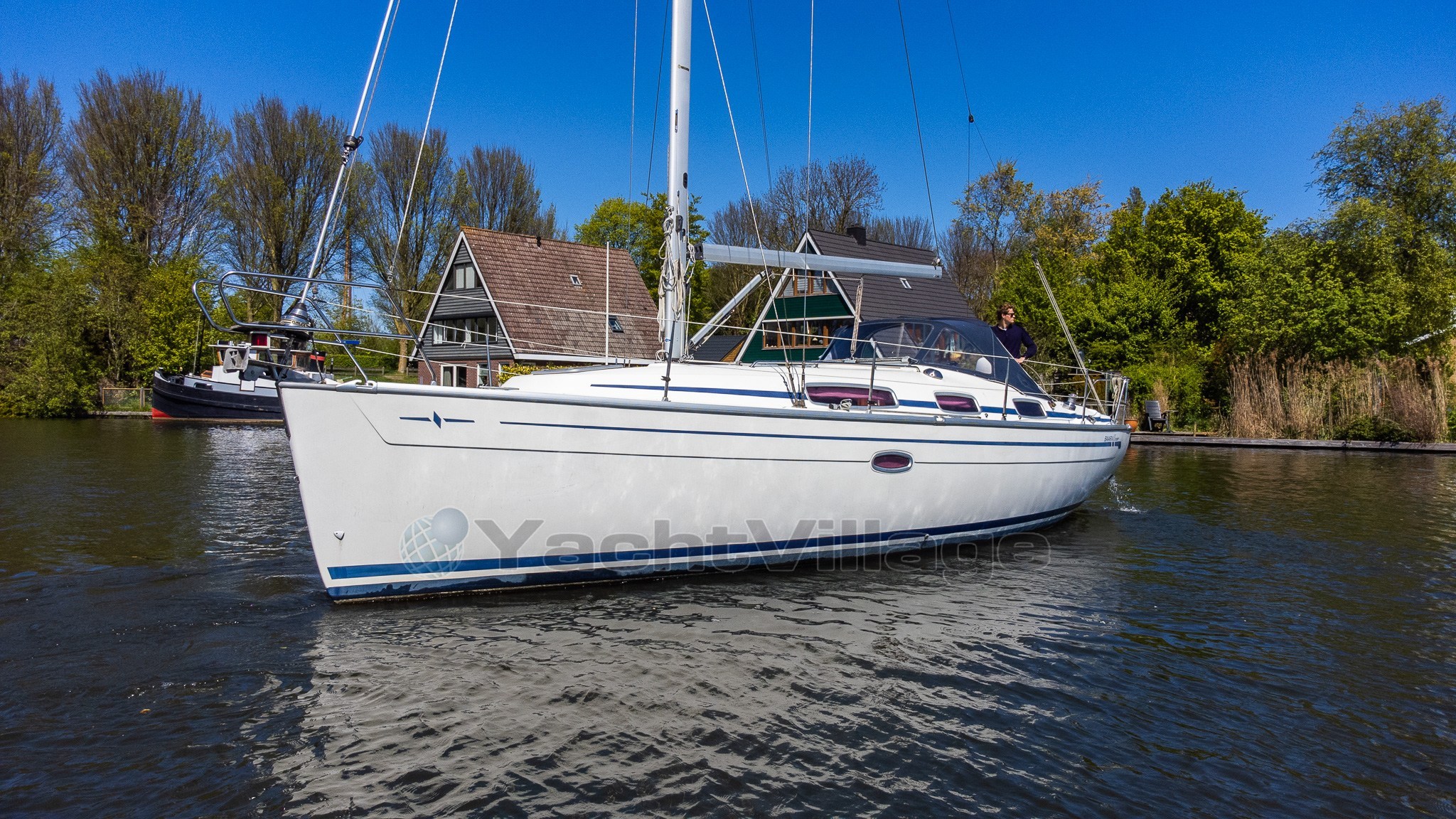 Bavaria 35 (11)