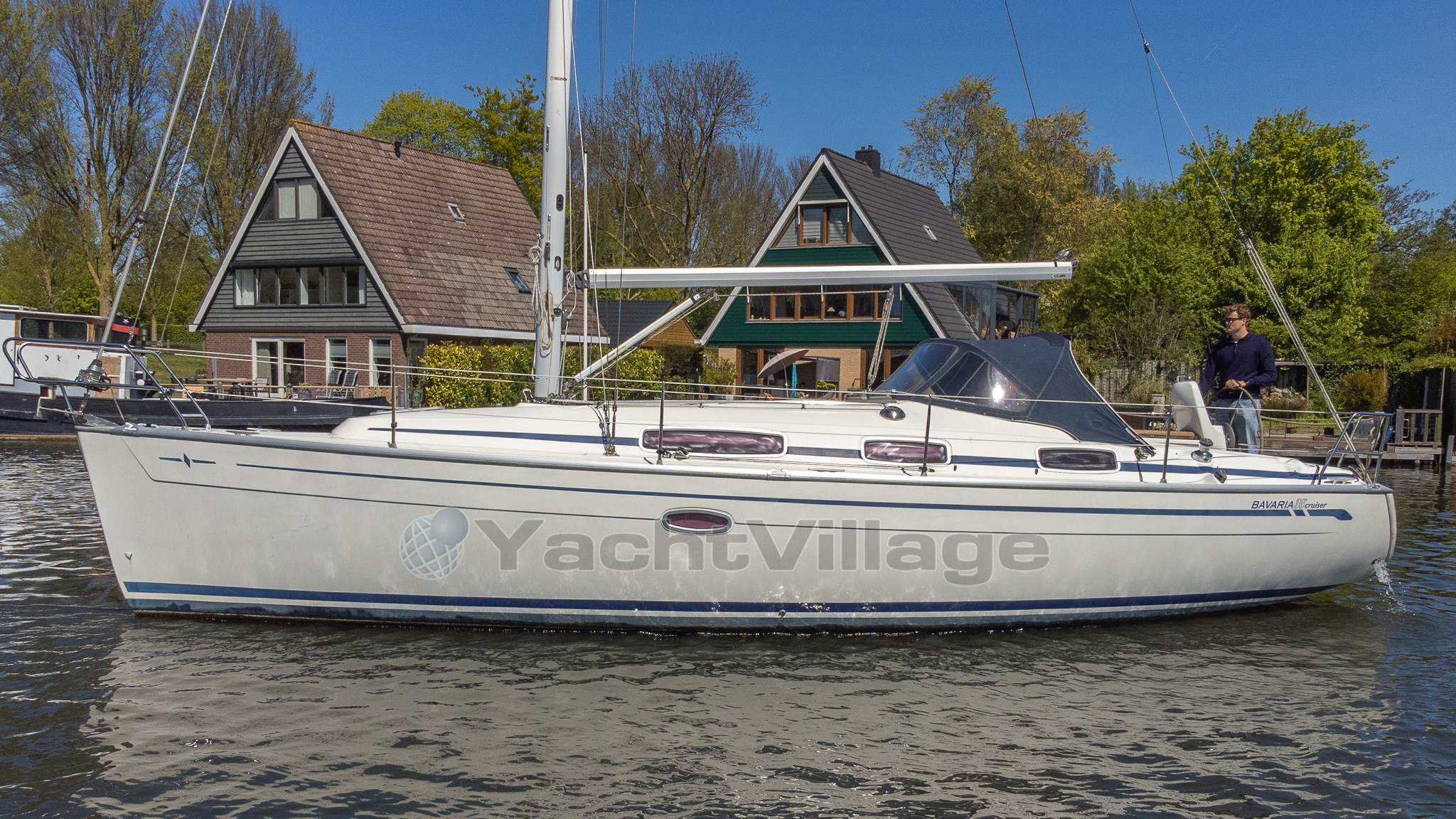 Bavaria 35 (17)