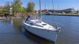 Bavaria 35 (18)