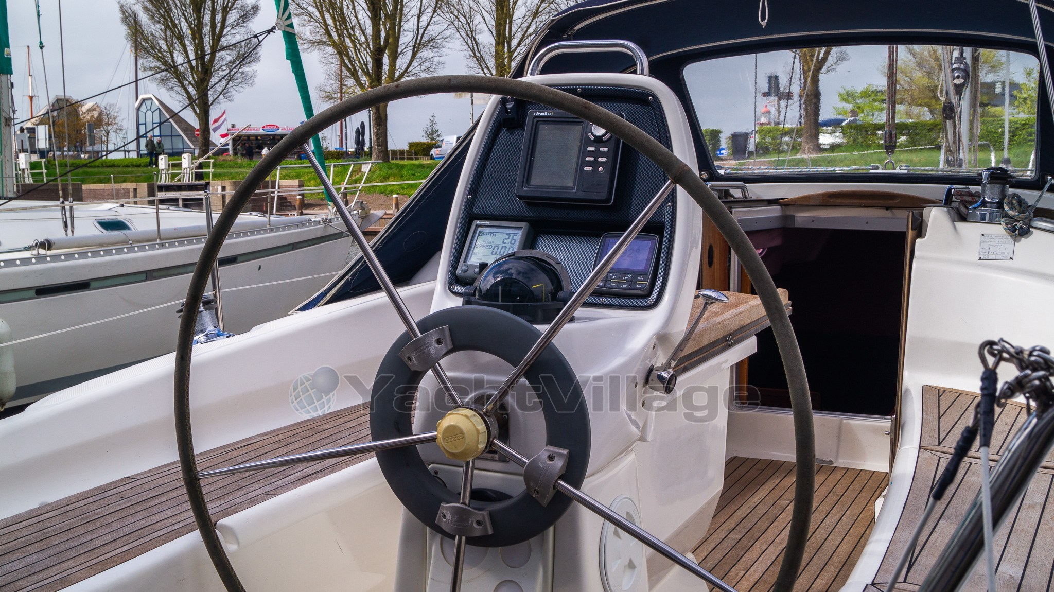 Bavaria 35 (51)