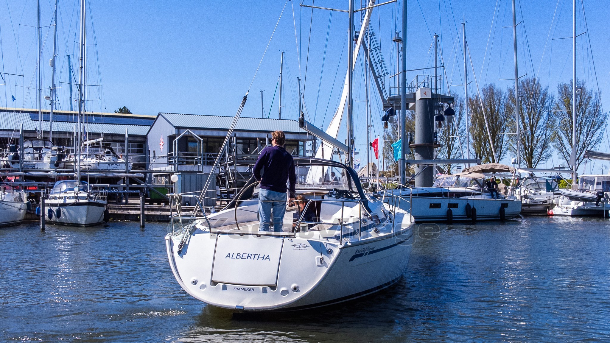 Bavaria 35 (9)