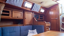 Bavaria 320 Sport (26)