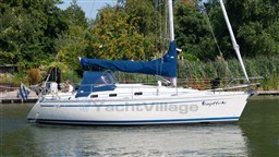 Bavaria 320 Sport (6)