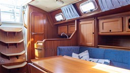 Bavaria 320 Sport (27)