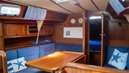 Bavaria 320 Sport (32)