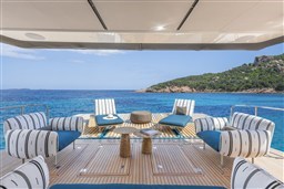 EIGHTY2_IMAGE_INTERIOR (5)