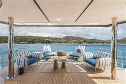 EIGHTY2_IMAGE_INTERIOR (1)