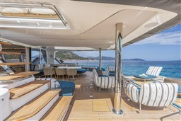 EIGHTY2_IMAGE_INTERIOR (2)