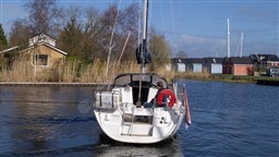 (32) Jeanneau Sun Odyysey 32 (2001)