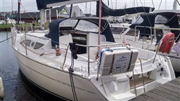 (3) Jeanneau Sun Odyysey 32 (2001)