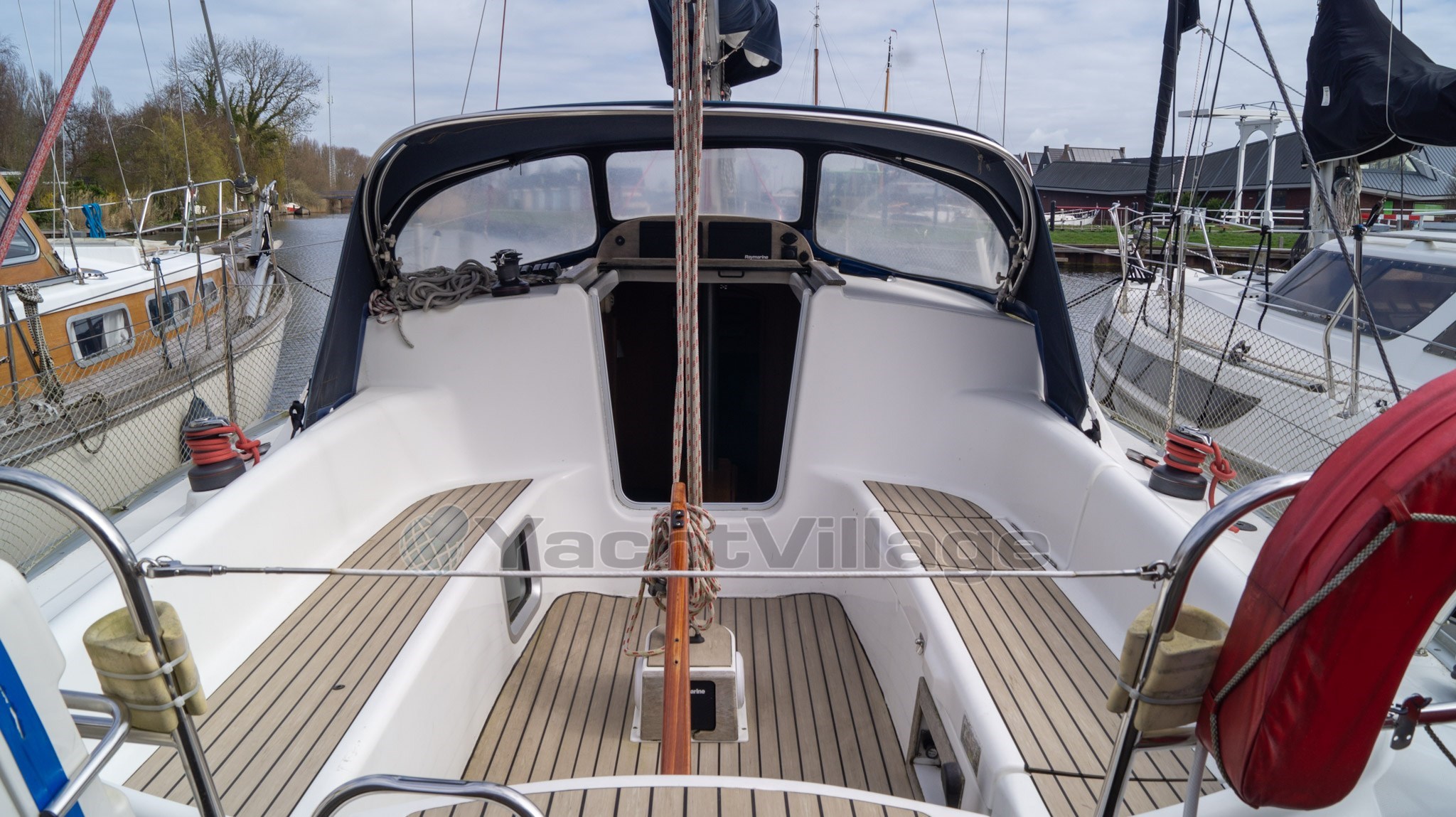 (5) Jeanneau Sun Odyysey 32 (2001)