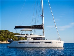 Lagoon 51 - 2024 - Catwalk