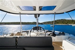 Lagoon 51 - 2024 - Catwalk