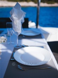 Lagoon 51 - 2024 - Catwalk