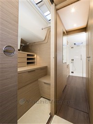 Lagoon 51 - 2024 - Catwalk