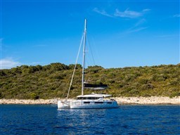 Lagoon 51 - 2024 - Catwalk