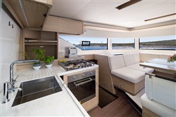 Lagoon 51 - 2024 - Catwalk