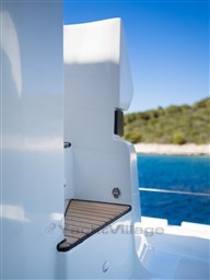 Lagoon 51 - 2024 - Catwalk