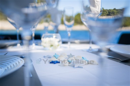Lagoon 51 - 2024 - Catwalk